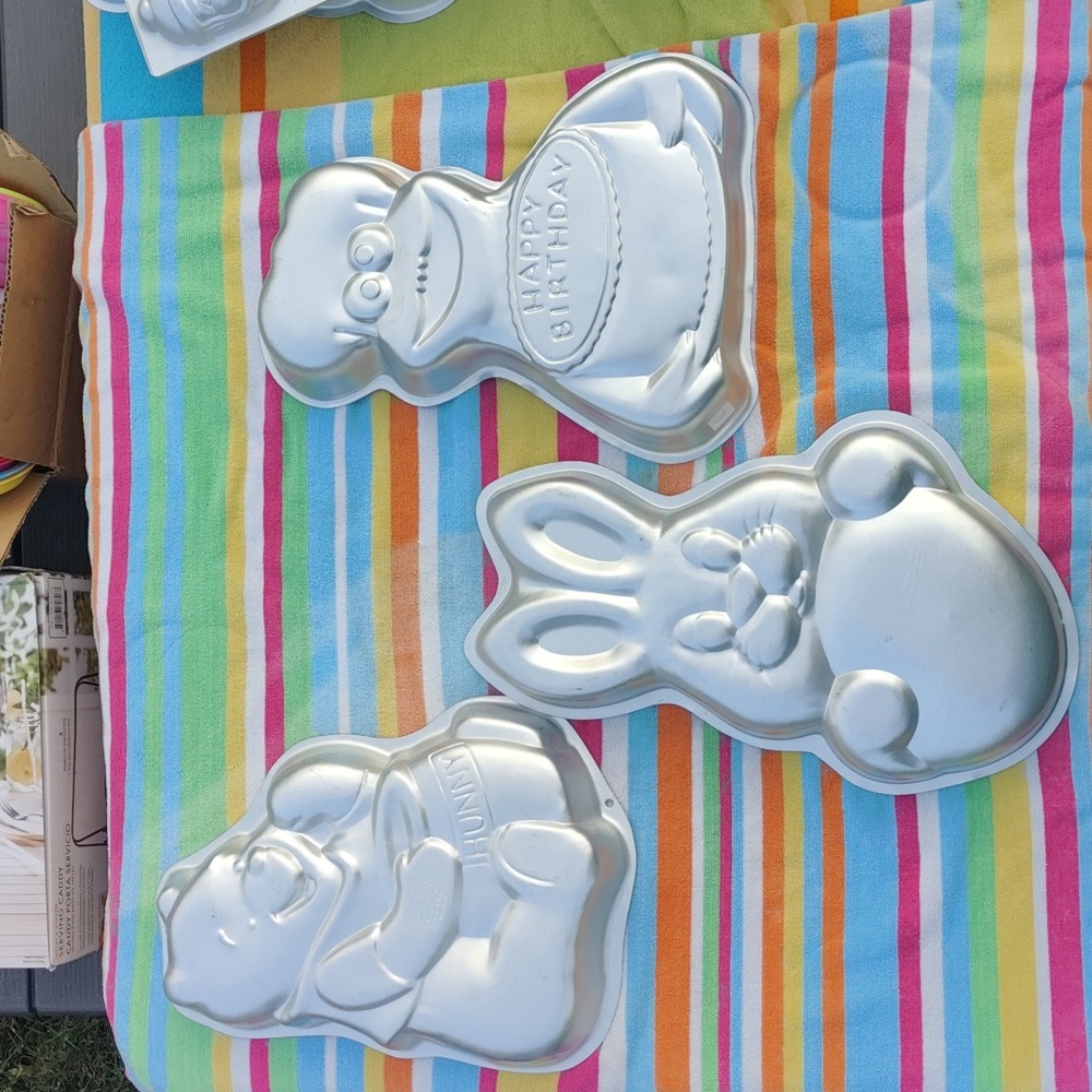 Cake pans - Picture 7 of 9